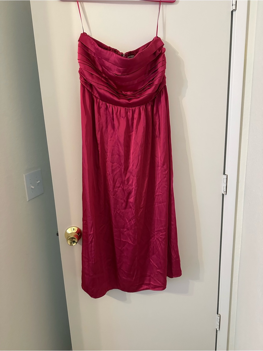 Abercrombie & Fitch Strapless Fuchsia Cocktail Dress